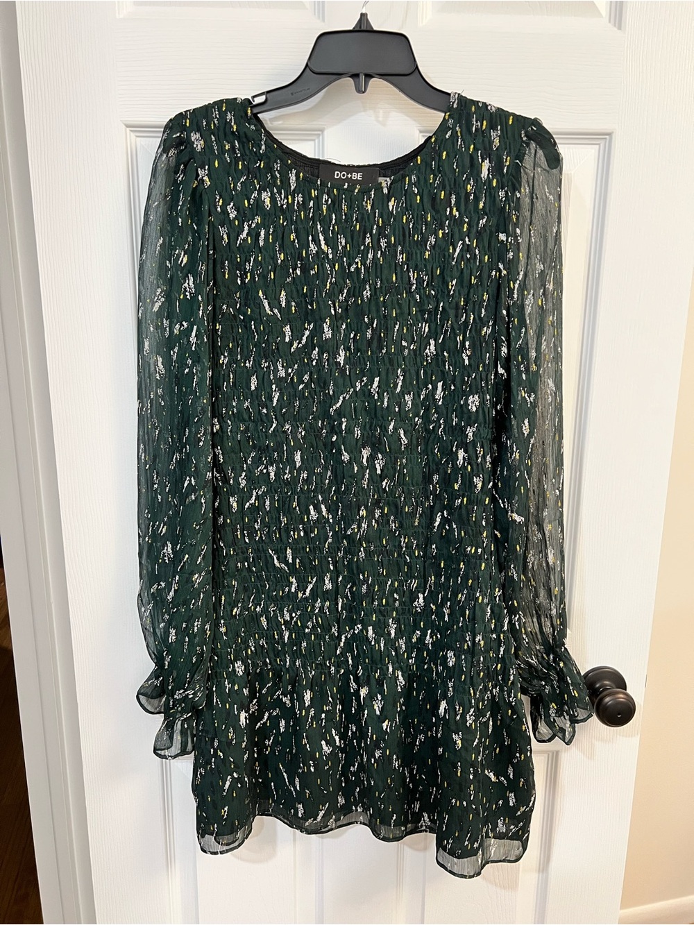 DO+BE Dark Green Floral Midi Dress with Long Sleeves
